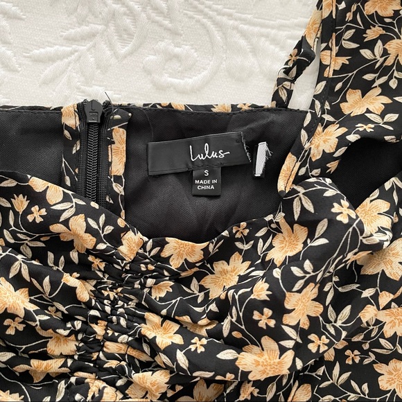 NWOT Lulus The Way to Love Black Floral Print Ruffled Maxi Dress Small - Picture 8 of 11